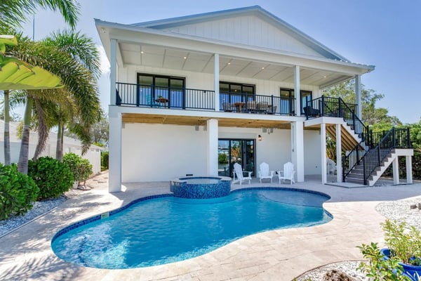 HGTV Paradise Pointe 16